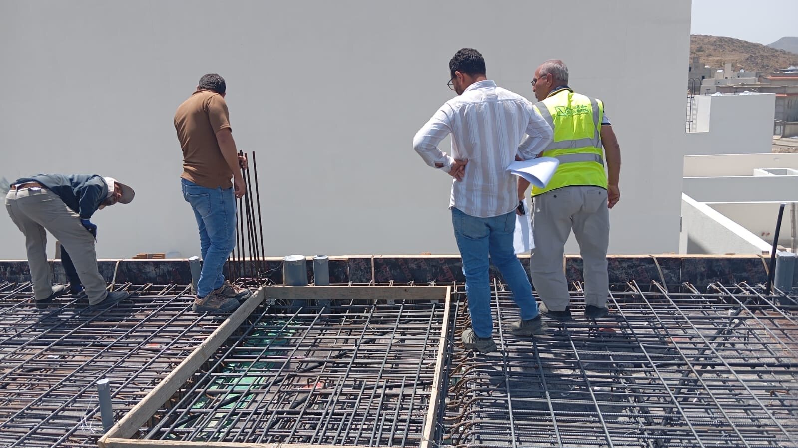 Slab reinforcement inspection before casting